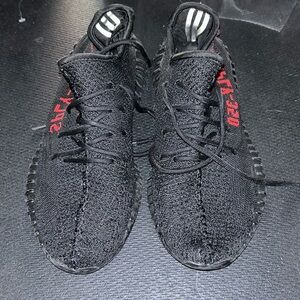 Yeezy Sneakers
